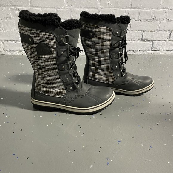 Sorel Shoes - Sorel Tofino II Grill/Black 10 B (M)